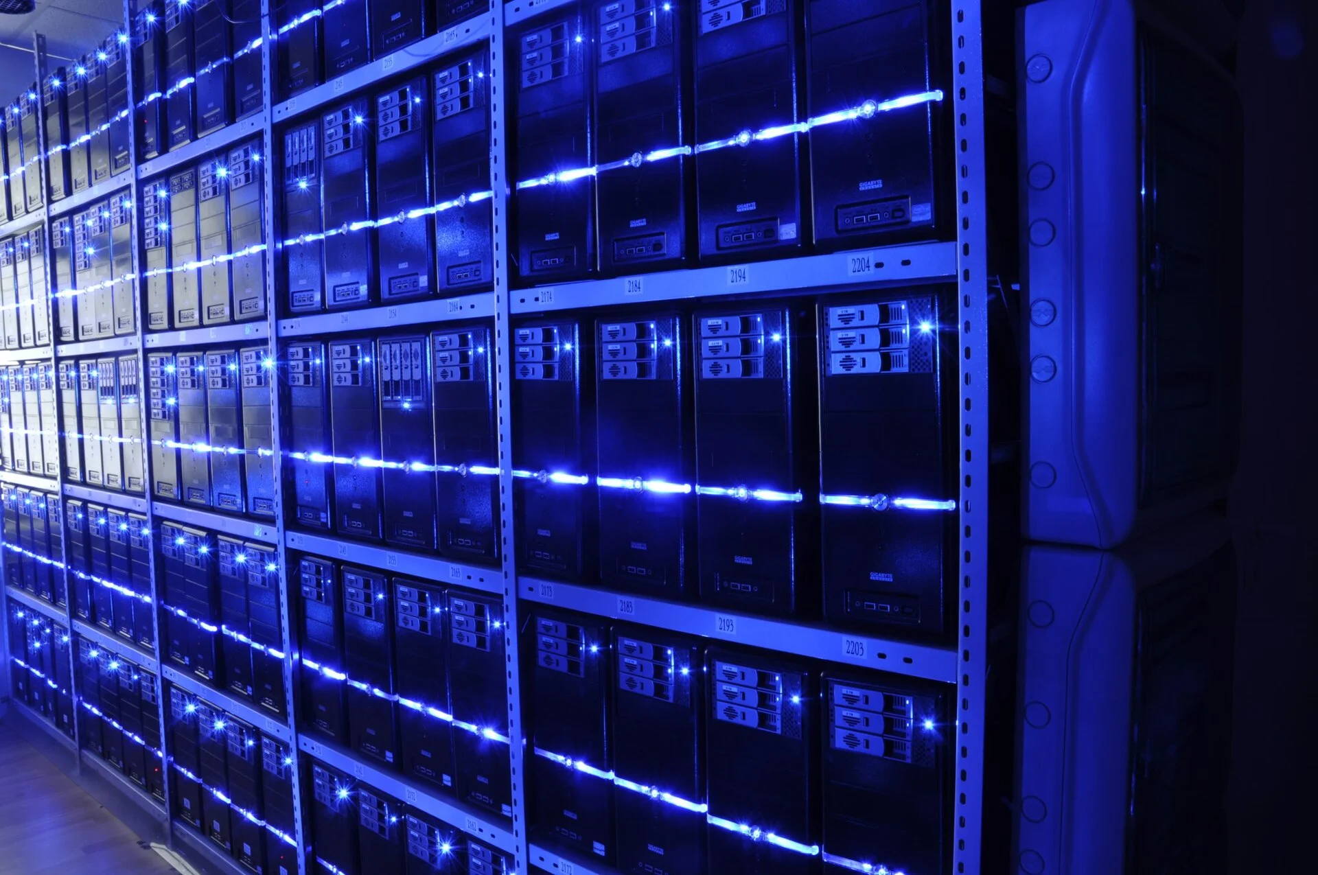 Rows of servers inside a modern data centre - Local Clouds Rising: Central Asia's Push for Digital Independence